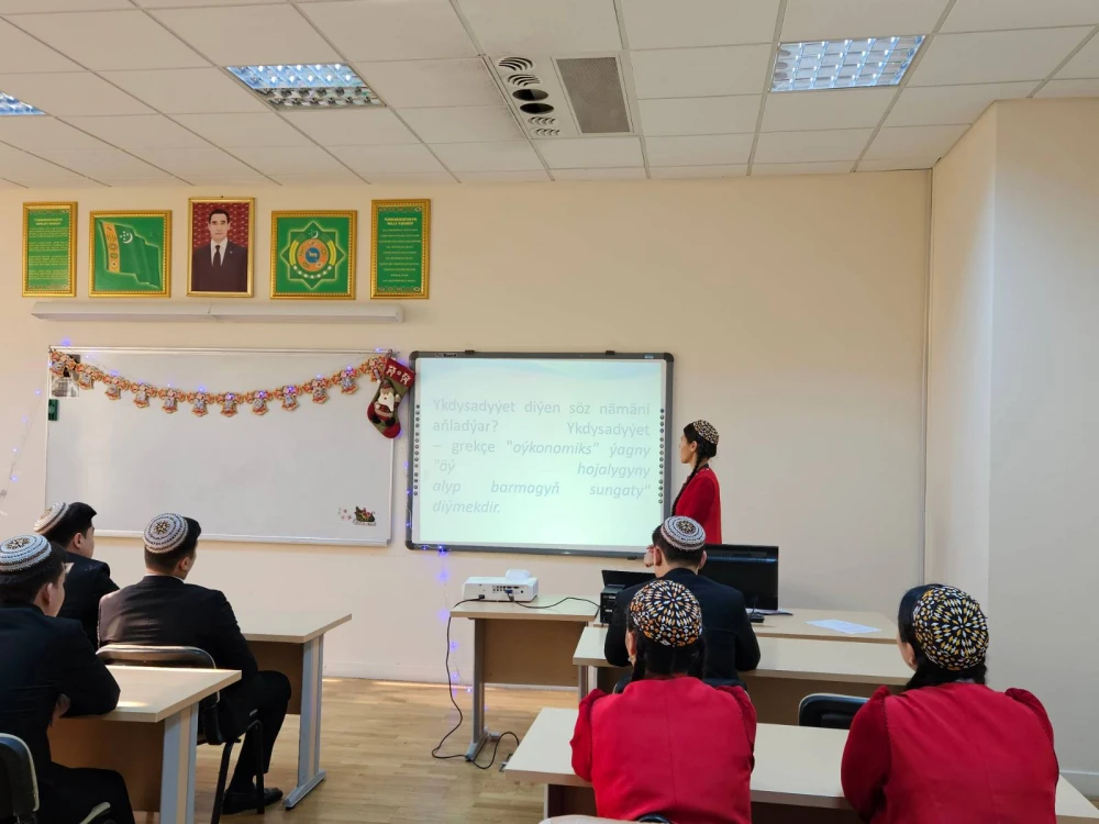 A MEETING OF MEMBERS OF "YOUNG ECONOMISTS"  SCIENTIFIC CLUB